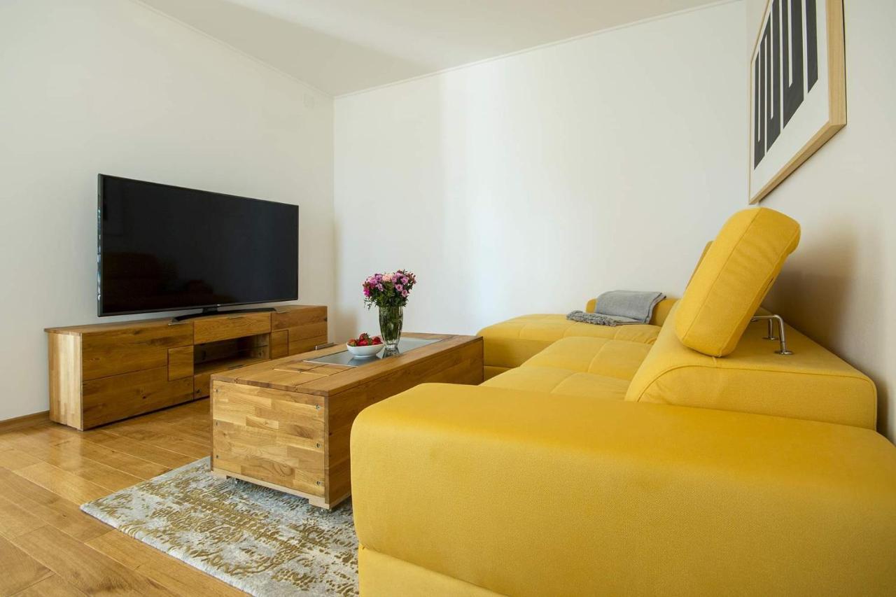 Apartment Derossi Umag Exteriör bild